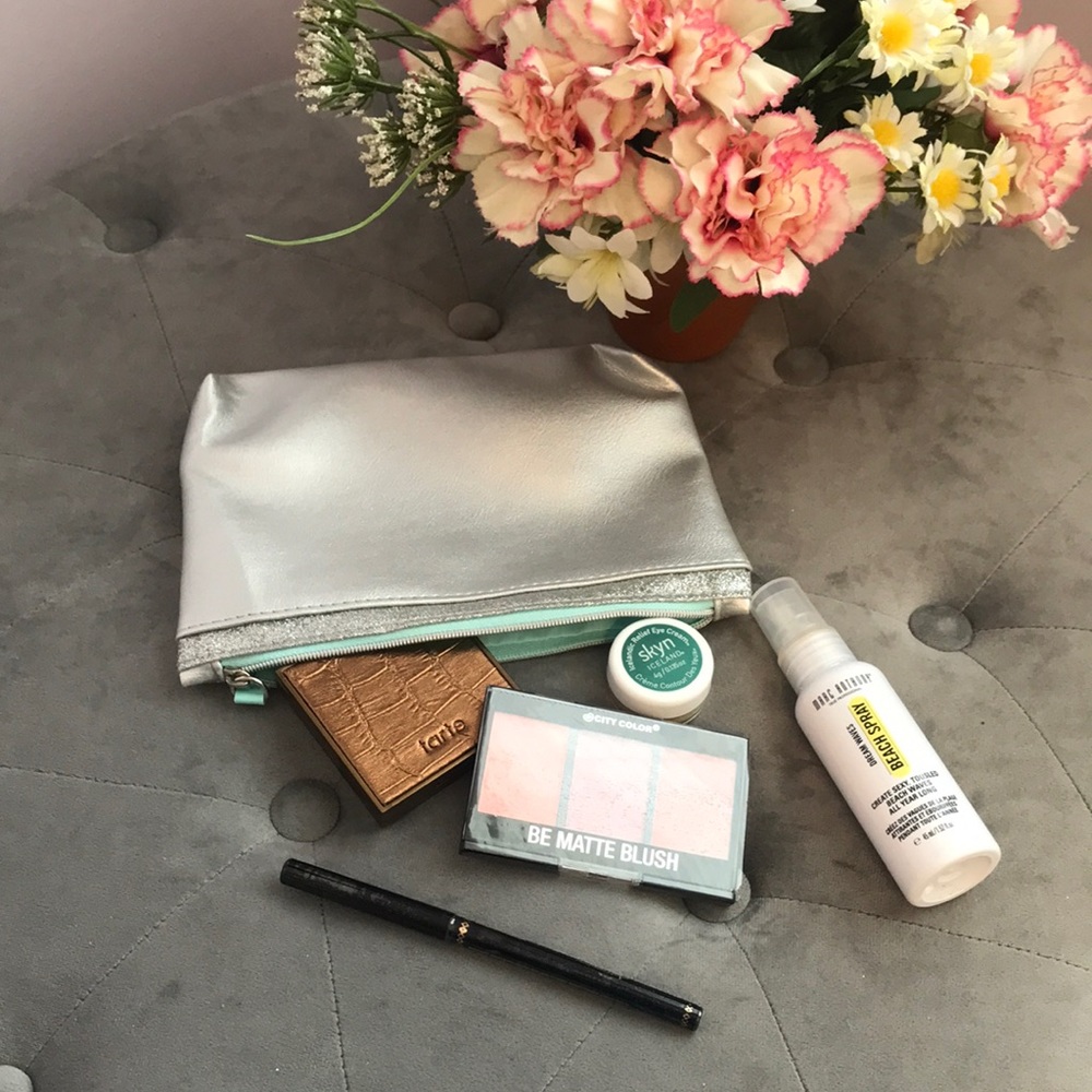 Ipsy Bag and Makeup Selection!